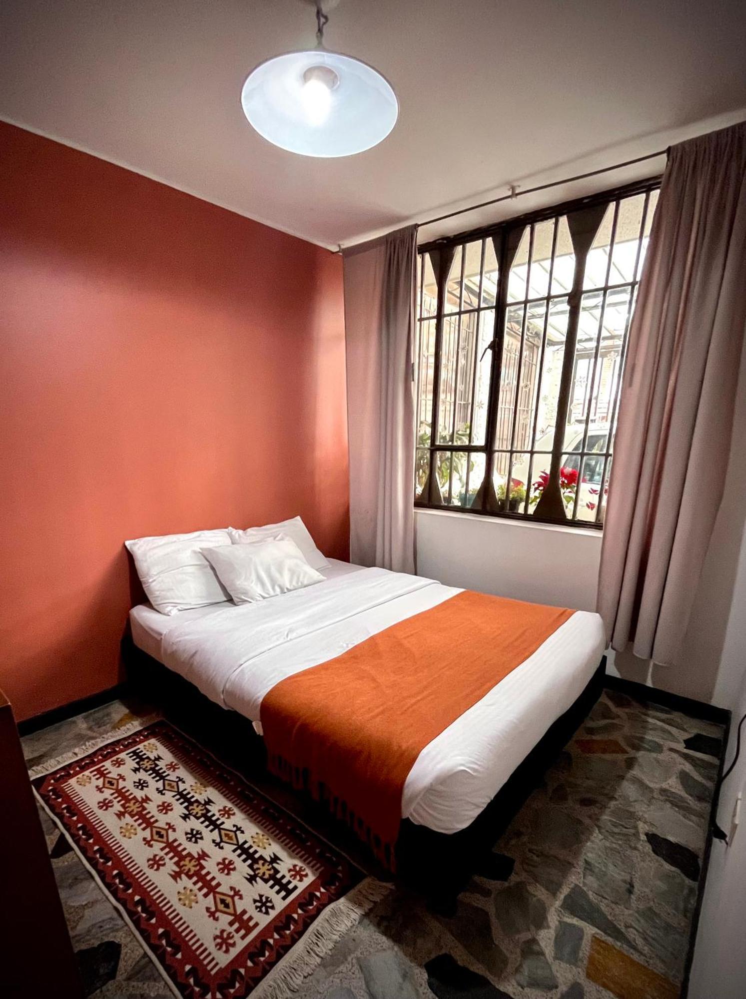 Hotel Way Maker 1 Bogotá Esterno foto