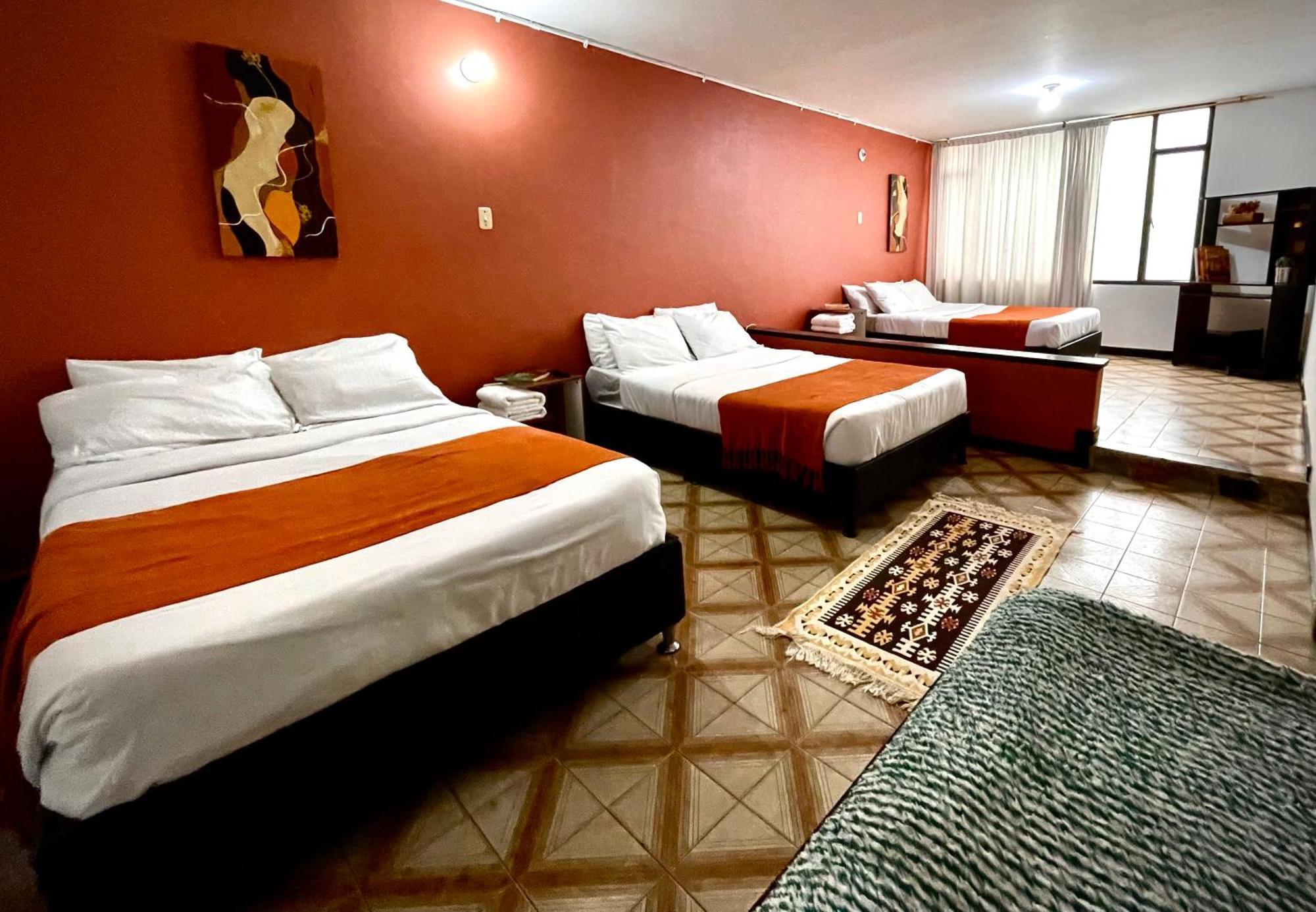 Hotel Way Maker 1 Bogotá Esterno foto